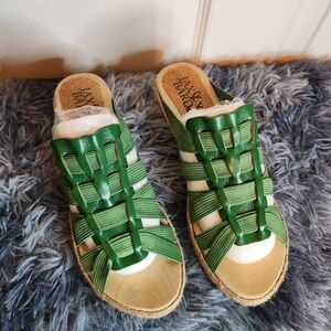 NWOT Jax & Bard, Rosa, Stylish Green Woven Sandals